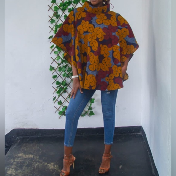 Capes - Picture 10 of 15